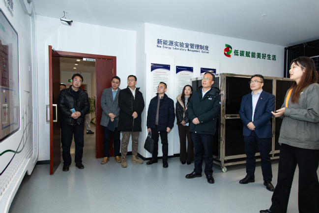 顾春华带队赴中电华创调研交流 顾春华带队赴中电华创调研交流