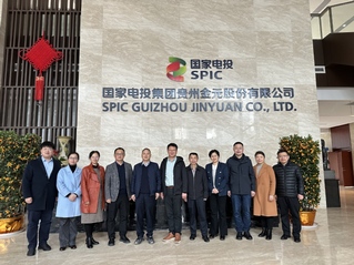 校党委副书记、副校长朱克勇率队...