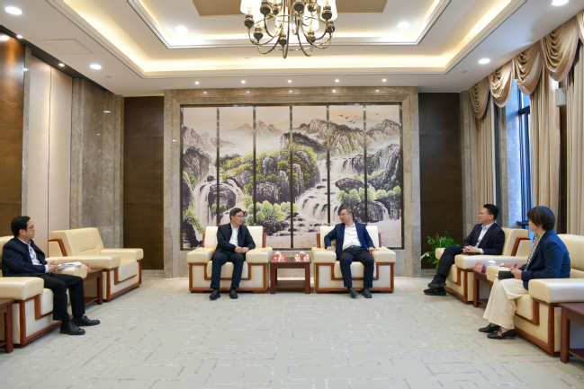 宋来接待上海市崇明区委常委、宣传部部长陈立俊来访 宋来接待上海市崇明区委常委、宣传部部长陈立俊来访